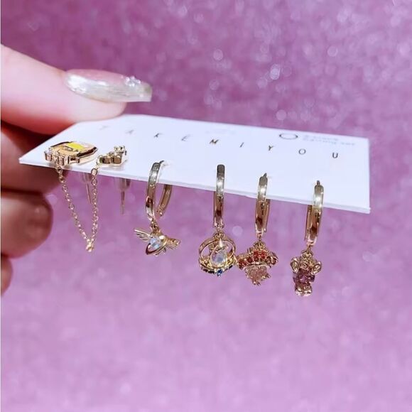 14K Gold Disney Toy Story Theme Stud Mismatched Huggie Hoop Ear… - Picture 3 of 5